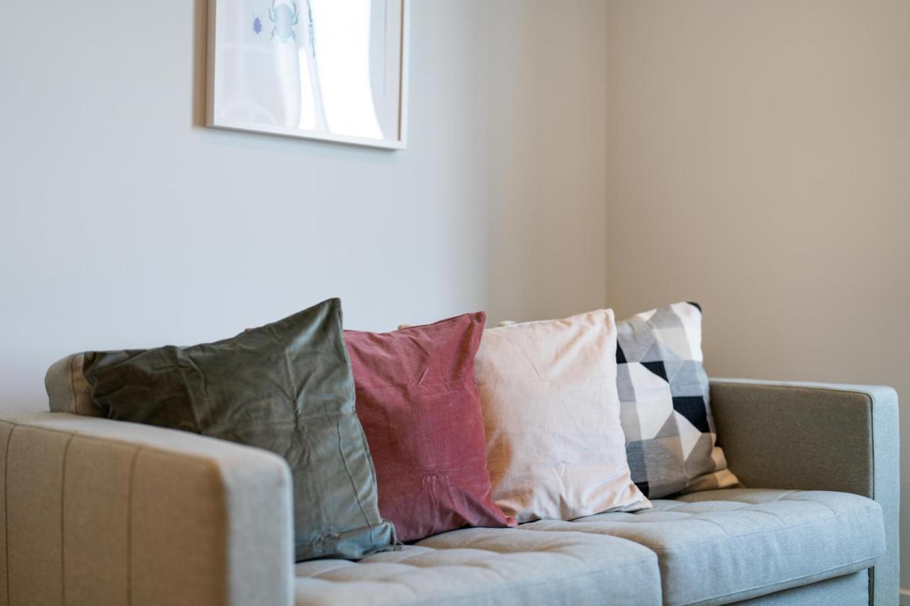 Cozy Apartments - Free Wifi And Parking Onsite Feltham Ngoại thất bức ảnh